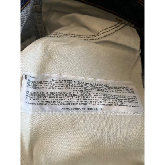 Wrangler Fire Resistant zip front denim jeans size 32x30 NWOT - Picture 8 of 8